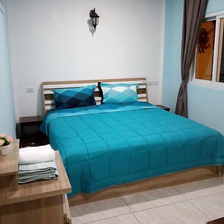 Hotel Baan Penny Phra Nakhon Si Ayutthaya Esterno foto