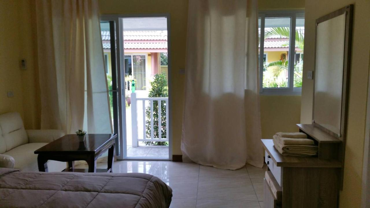 Hotel Baan Penny Phra Nakhon Si Ayutthaya Esterno foto
