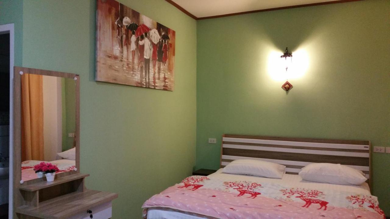 Hotel Baan Penny Phra Nakhon Si Ayutthaya Esterno foto