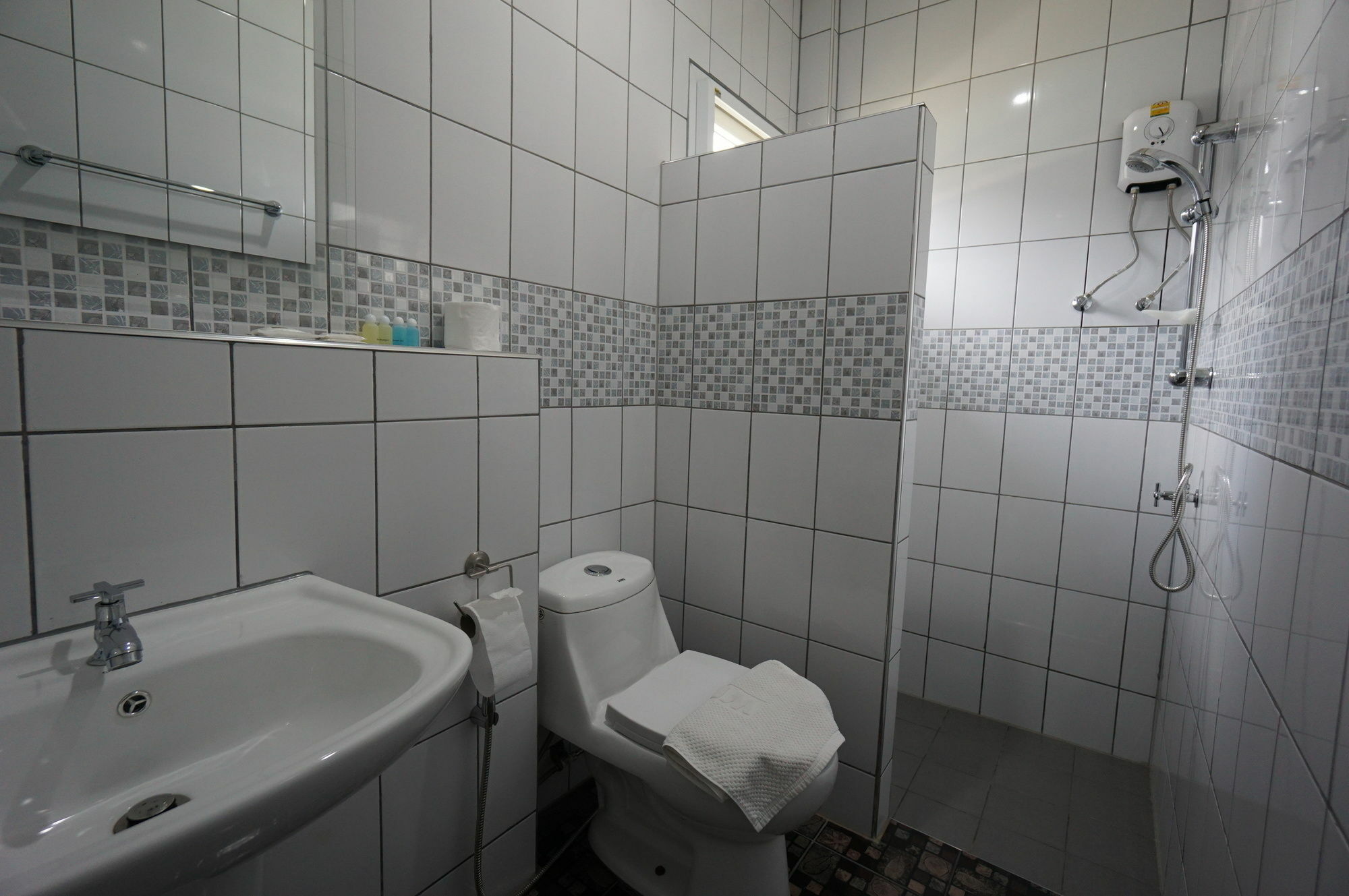 Hotel Baan Penny Phra Nakhon Si Ayutthaya Esterno foto