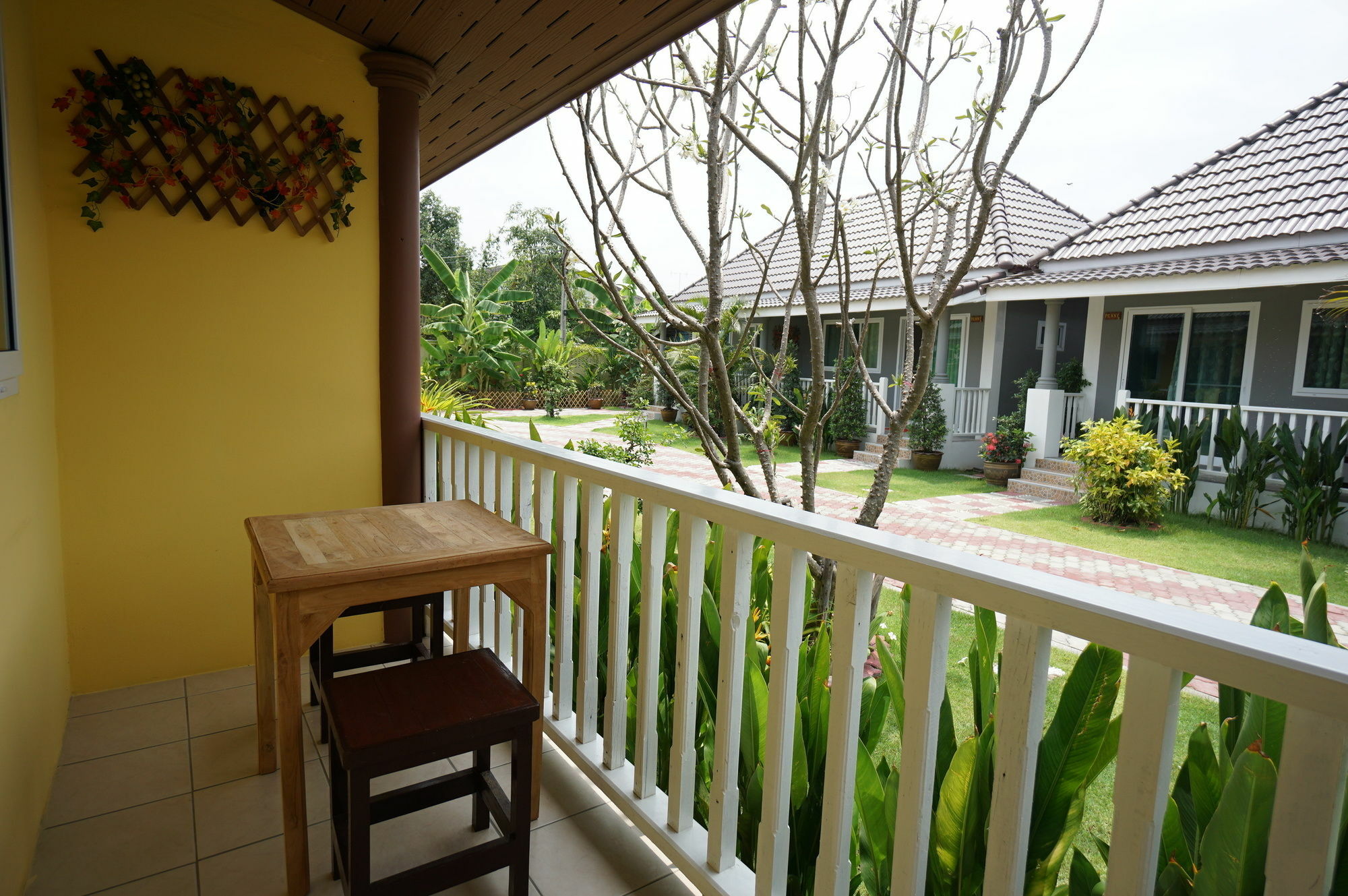 Hotel Baan Penny Phra Nakhon Si Ayutthaya Esterno foto