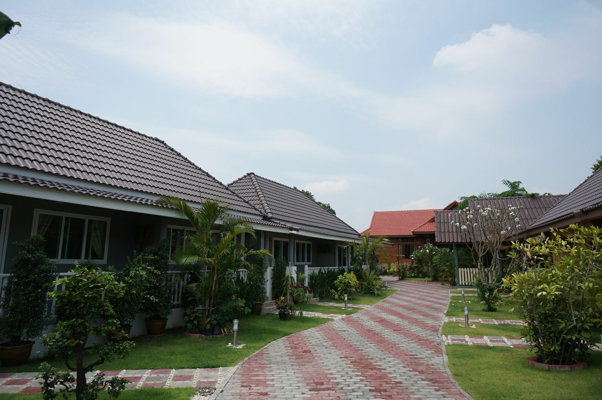 Hotel Baan Penny Phra Nakhon Si Ayutthaya Esterno foto